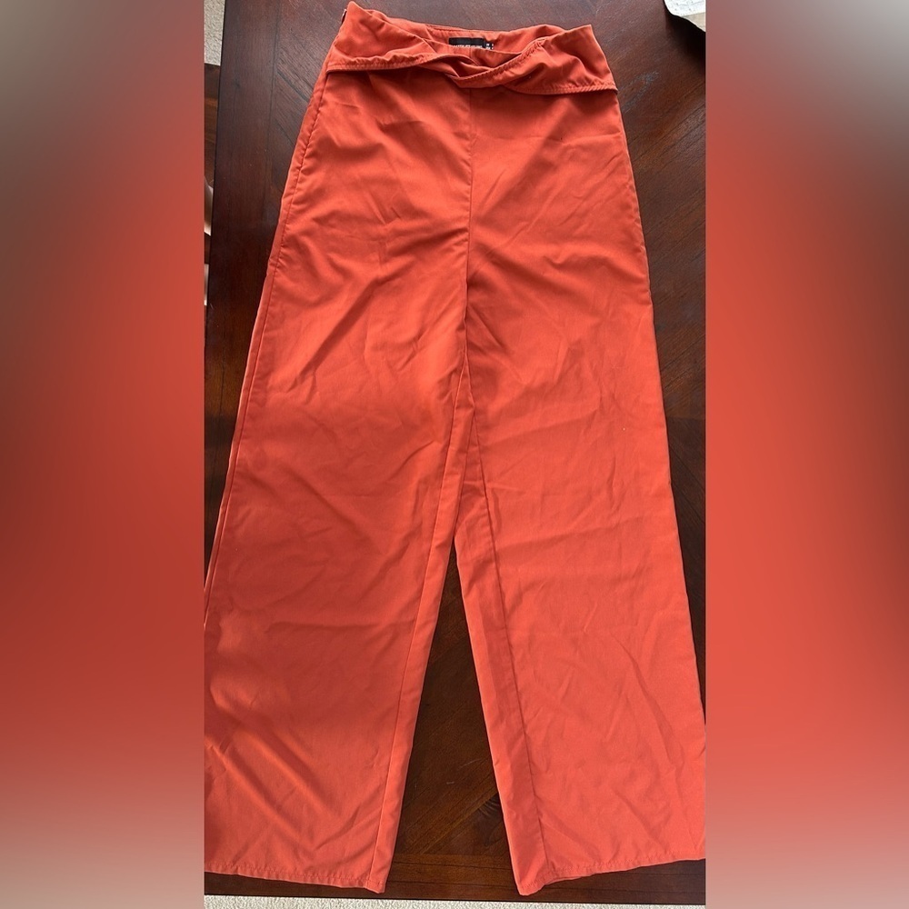 pretty little thing Stylish Orange Wide-Leg Pants size 4
